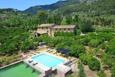 Image de Finca privée et ensoleillée en pierre avec piscine Etv / 2730