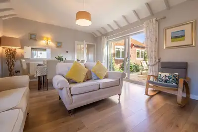 Image de Une maison de trois chambres impeccable et bien équipée dans le centre de Brancaster.