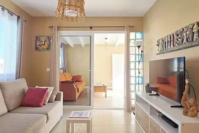 Appartement Avec Piscine Proche De La Mer