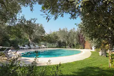 Image de Td Il Vecchio Fienile Outdoor Kitchen w/Pool View