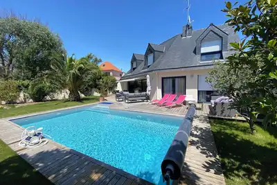 Image de Maison avec jardin Privatif et Piscine chauffée. Meublé classé 4 étoiles Gîtes de France