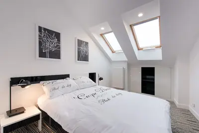 Image de Vieille ville de Cracovie, 3 chambres, 2 salles de bains, climatisation, 8 personnes