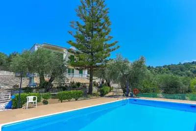 Image de Appartement Fran: Appartement cozzy avec piscine partagée, options de petit-déjeuner et proche de la plage