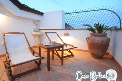 Image de Appartement - Casa Bellavista ( Maison “Bellavista” ) ……. Où l’hospitalité fait partie de la maison