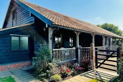 Image de Cottage avec vue sur la mer, Stiffkey, à côté de marais, situé au calme privé rural