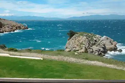 Image de L'escala : Front de mer - Résidence avec piscine - Vue baie de Roses et Pyrénée