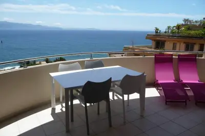 appart. 55m2  +Terrasse 20 M2 - plein sud - vue panoramique exceptionnelle- Wifi