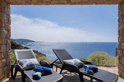 Image de Villa Ă Costa Paradiso avec 2 chambres Ă coucher, 4 couchages