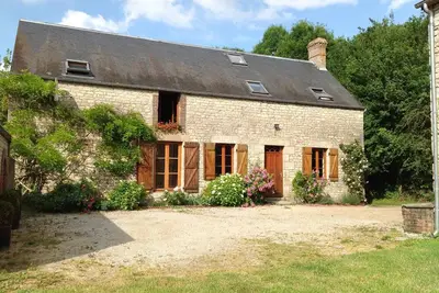 Image de Ferme en pierre et en granit, à la campagne, avec piscine privative chauffée