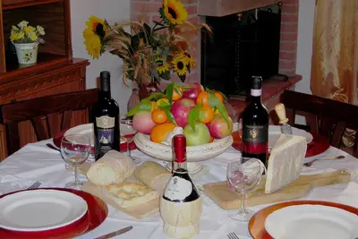 Image de \"House with a garden in Tuscany, province of Pisa, ideal for visiting art cities