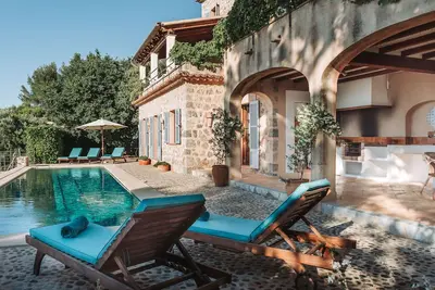 Image de Villa avec piscine privée et fantastique vue sur la mer