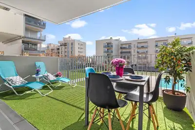 Image de Nouvel Appartement À 4 Min À Pied De La Gare Et À PROXIMITÉ Des Services Et De La Plage