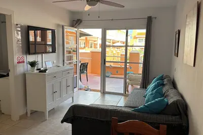Appartement de 2 chambres dans le complexe recherché d'Esmeralda Caleta de