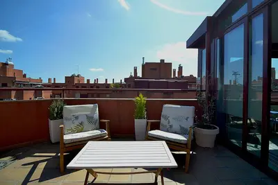 Image de Penthouse de grande terrasse à 10 minutes du centre  Madrid en transport public