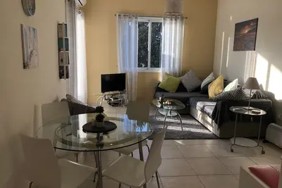 Image de Bel appartement ensoleillé avec wifi et télévision britannique sur un superbe complexe