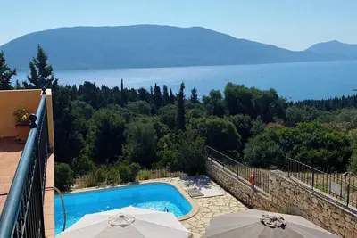 Image de Superbe vue mer, piscine privée, juste super Mhte 0458k91000420601, Evreti, Fiscardo