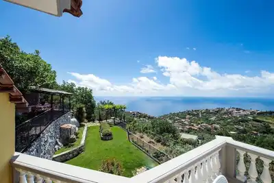 Villa Polluce avec vue mer