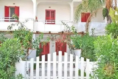 Image de Villa Gallipoli Baia Verde à 100 mètres de la mer et de la plage près de Samsara