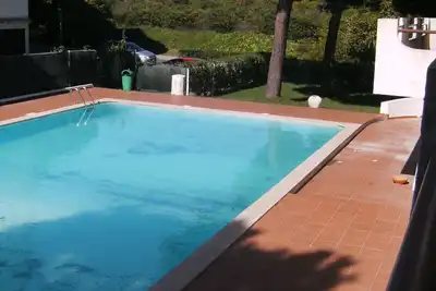 Image de Appartement 1 chambre avec piscine. Zone verte environnante. 500m de la plage - Wifi gratuit