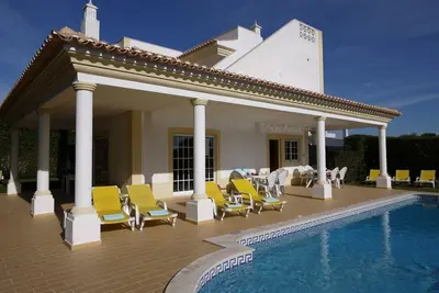 Image de Villa Estrelicia. Top Quality, Très privé, Villa de luxe, Climatisation complète, Large, Very Privat