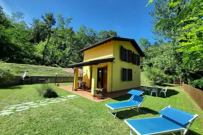 Image de Propriété romantique, petite piscine privée. Wifi. A pied au village.