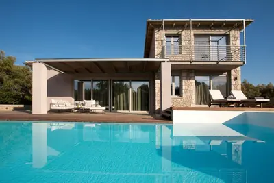 Image de Aggelos Brand New Exclusive Villa avec piscine privée (Agrikies Villas)