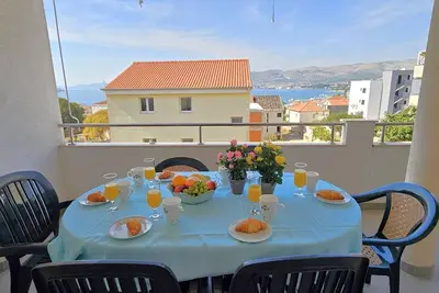 Image de 300m de la meilleure plage de Ciovo, 4km de la vieille ville de Trogir