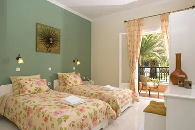 Image de Appartement de luxe à l'intérieur de la villa avec piscine près de Sidari