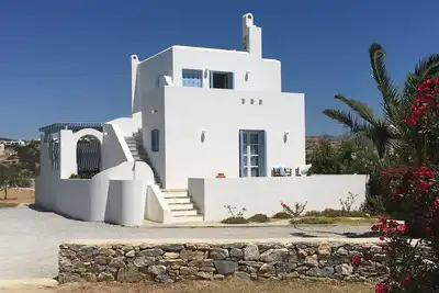 Image de Brand new well equiped family home on Naxos in a tranquil location