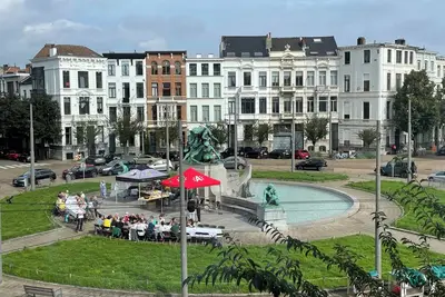 Image de confort, vue sur la plus belle place, ascenseur, Smart Tv et privé parking poss