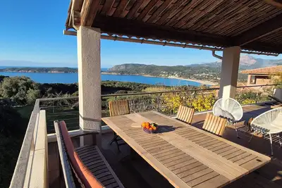 Image de Cargèse Maison avec Jardin, vue mer, village à pied, animaux acceptés