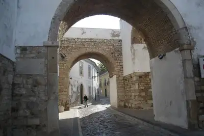 Image de Maison bien située dans le centre historique de Faro