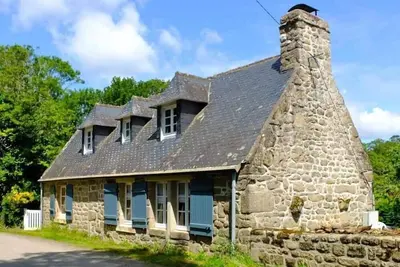 Image de Maison avec terrase et jardin, accès direct à la plage, sauna et jacuzzi