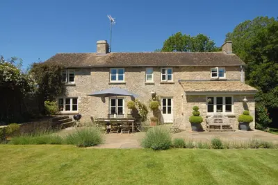 Image de Belle maison dans le magnifique village de Winson au coeur des Cotswolds.
