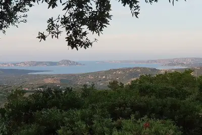 Image de Superbe Villa Sur 3 Ha De Jardin Arbore Avec Vue Imprenable Sur La Mer