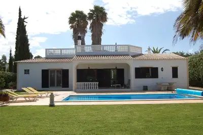 Image de Top Villa à courte distance des célèbres plages de Meia Praia.