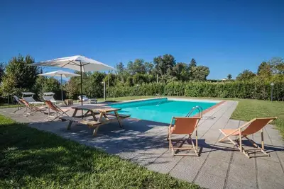 Image de Vivi - villa avec piscine privée. WiFi gratuit. Lucca.