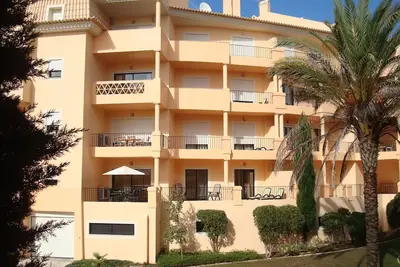 Image de Estrela da Luz, appartement 5 * 112m2, 2 chambres - 2 salles de bain, 5 couchages, grande terrasse