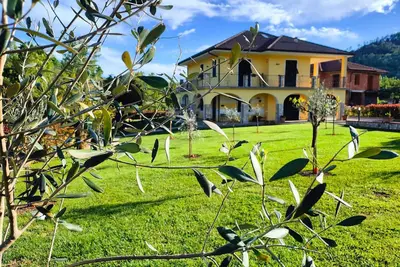 Image de Levanto / Cinque Terre, garden, barbecue, wi fi free, parking, nature, relax