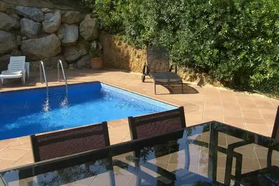 Image de two-bedroom villa near the sea