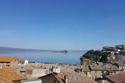 Image de Villa au centre avec jardin Ă quelques pas du lac