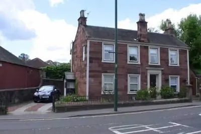Image de Luxe conversion 2-lit dans le village de Bothwell, près de Glasgow