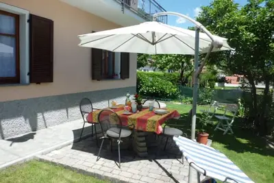 Image de Lac de Côme - Appartement confortable et accueillant avec jardin