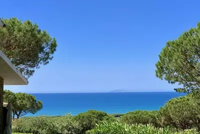 Image de Gorgeous House avec vue fantastique sur la mer