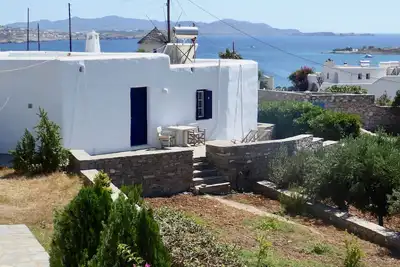 Image de Jolie maison cycladique avec vue sur mer