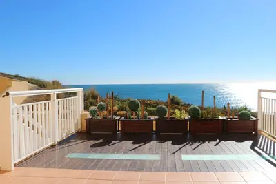 Image de Beau Duplex Campoamor face à la mer. 🚣 🏊 ⛵️