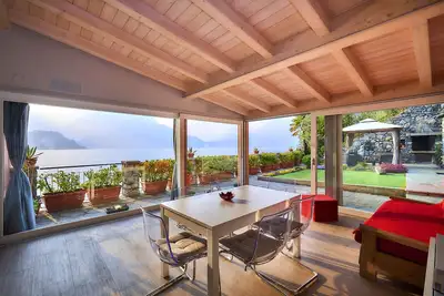 Image de Appartement avec terrasse, accès direct plage!