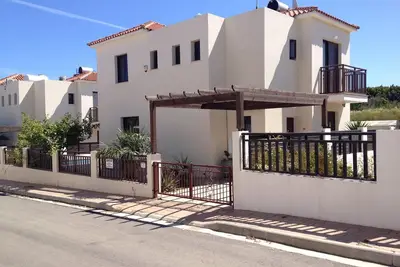 Image de Nol Adre. Une villa de luxe avec sa propre piscine privée, vue sur la mer