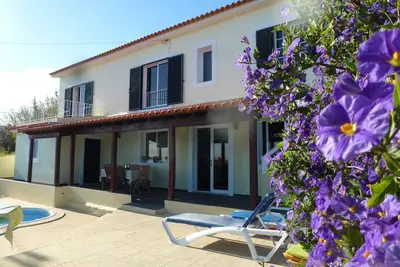 Image de Villa avec piscine chauffée Saisonnier et vue mer
