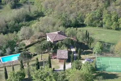 Image de Ferme du XVIIème siècle, à l´écart, superbe terrain de 10 hectares